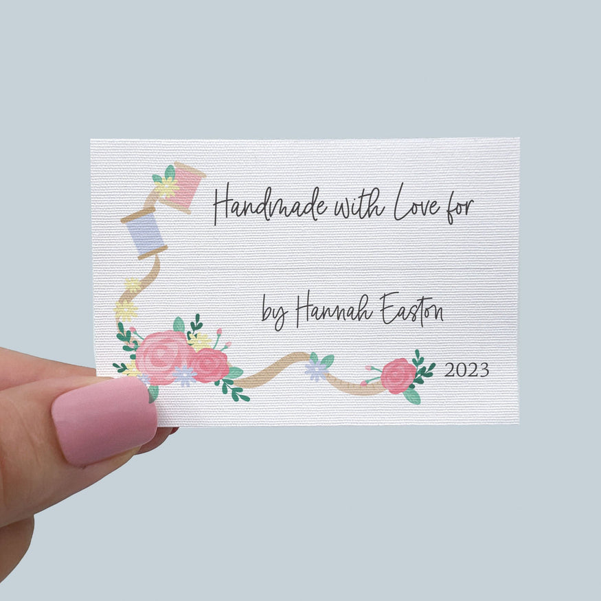 Thread and flowers Sew in fabric labels | Sewing labels for quilts ...