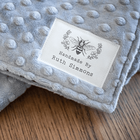 PPLR_HIDDEN_PRODUCT Floral Bee (2"x3"-Cotton)